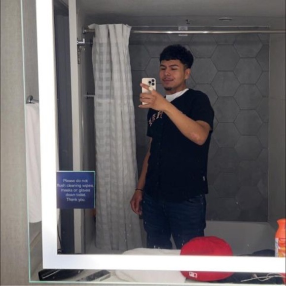 Meet your Posher, Kevin - Picture 1 of 1